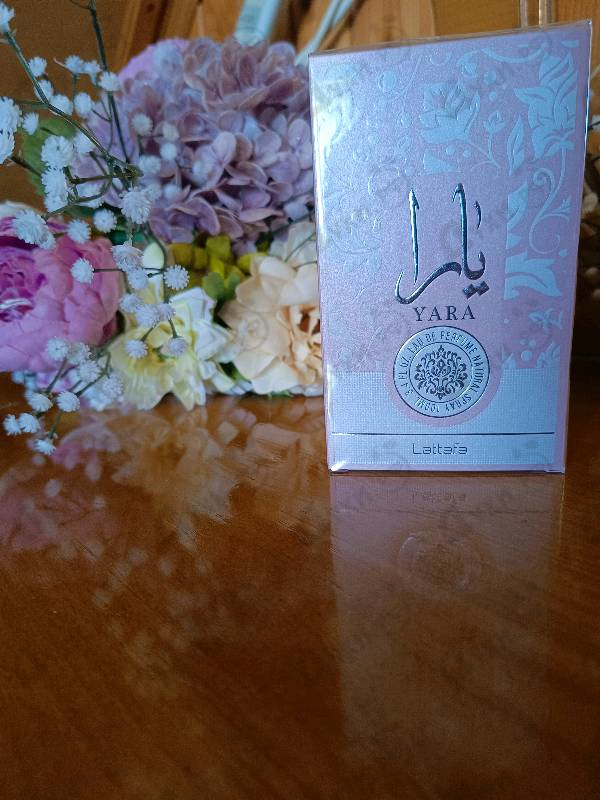 Парфюмерия Lattafa Perfumes Yara