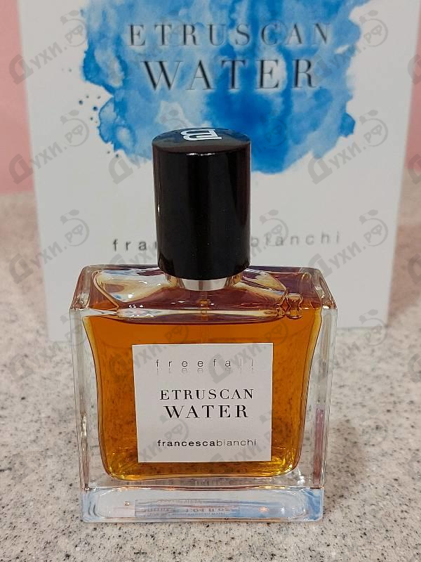 Духи Etruscan Water от Francesca Bianchi