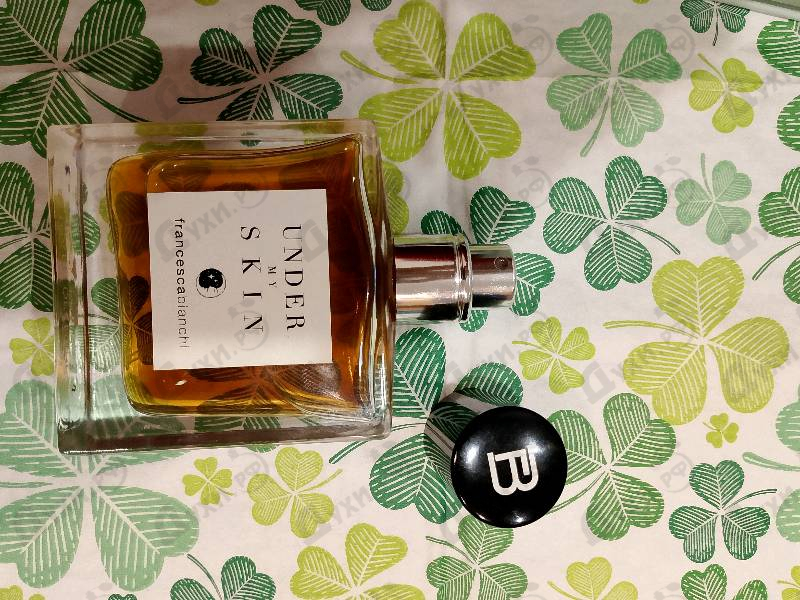 Парфюмерия Under My Skin от Francesca Bianchi