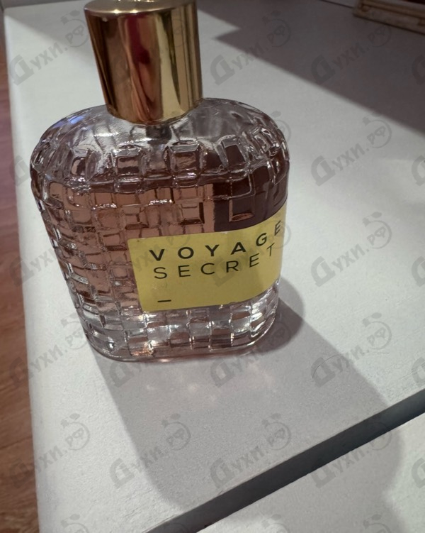 Духи Voyage Secret от Lpdo