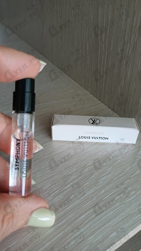 Парфюмерия Symphony от Louis Vuitton