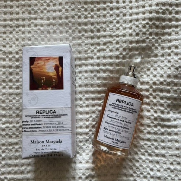 Купить Maison Martin Margiela's On A Date