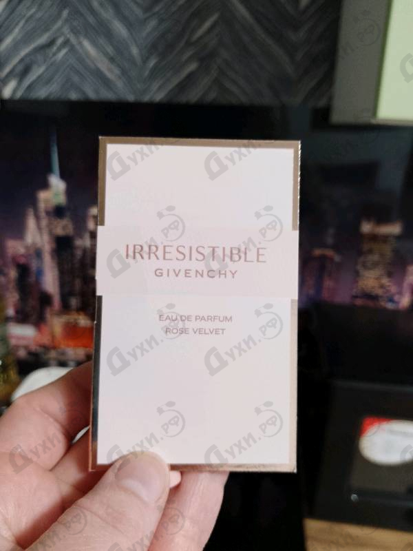 Купить Irresistible Rose Velvet от Givenchy