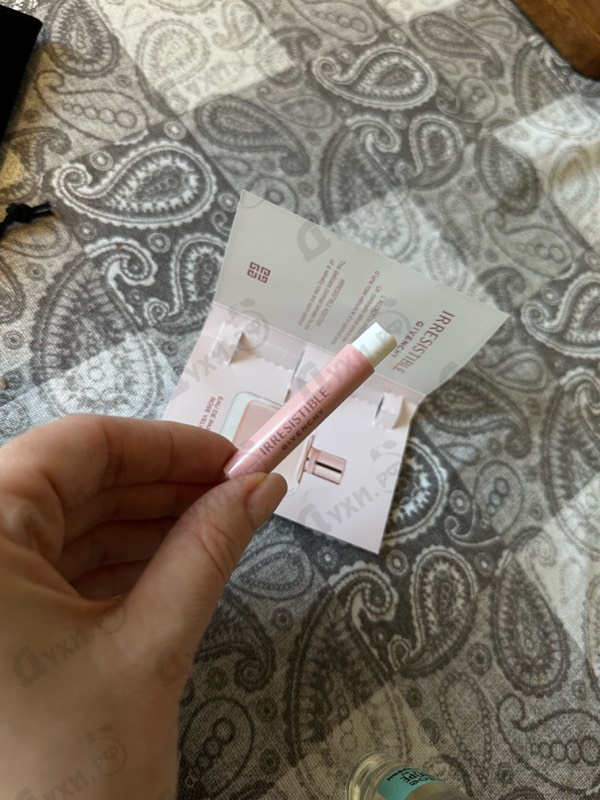 Парфюмерия Irresistible Rose Velvet от Givenchy