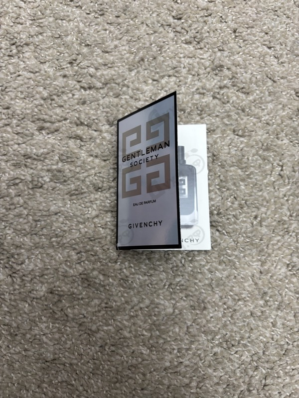 Духи Gentleman Society от Givenchy