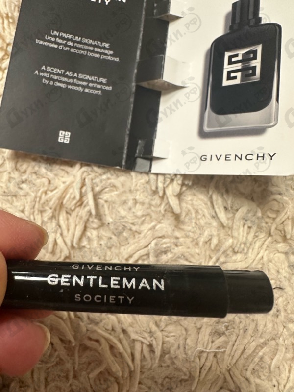 Духи Gentleman Society от Givenchy