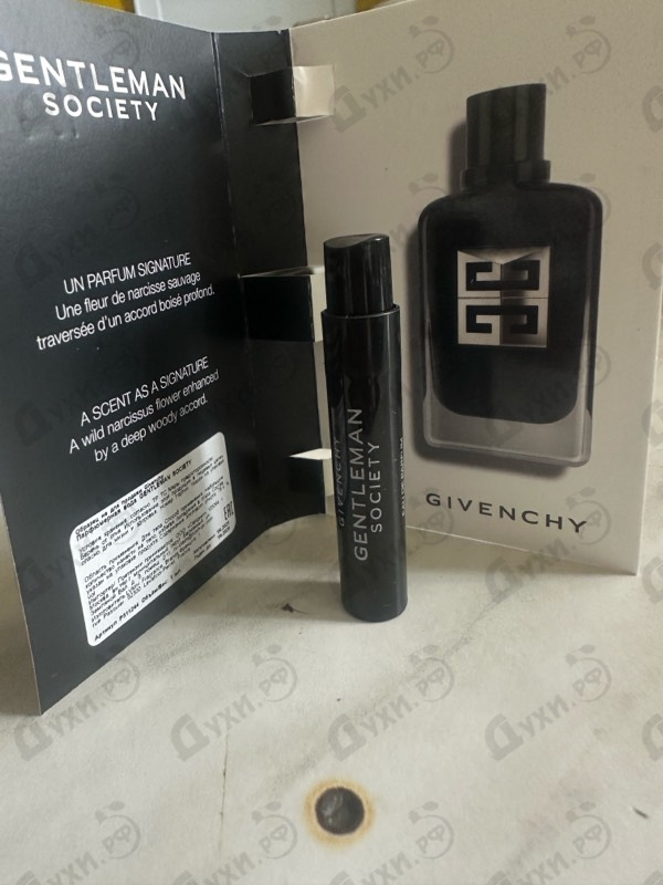 Парфюмерия Gentleman Society от Givenchy