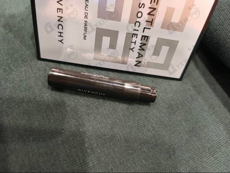 Парфюмерия Gentleman Society от Givenchy