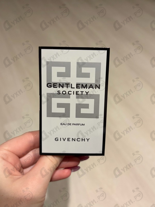 Духи Gentleman Society от Givenchy