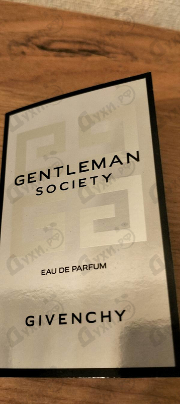 Парфюмерия Gentleman Society от Givenchy