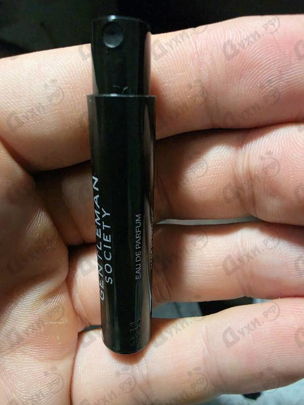 Духи Gentleman Society от Givenchy