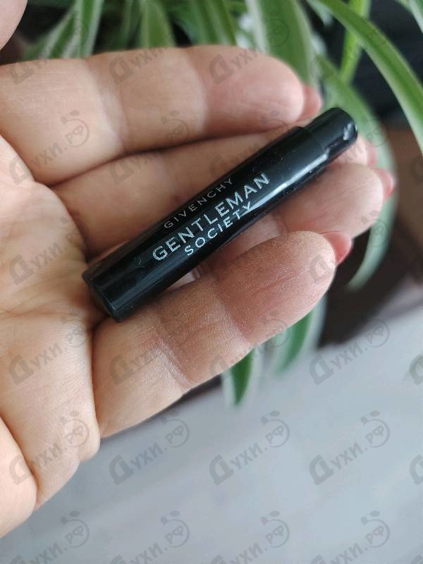 Парфюмерия Gentleman Society от Givenchy