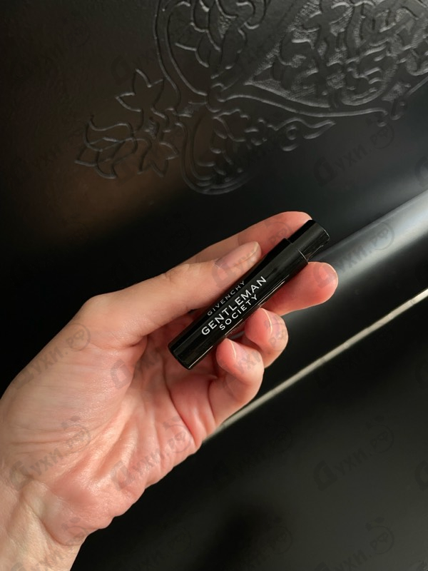 Парфюмерия Givenchy Gentleman Society