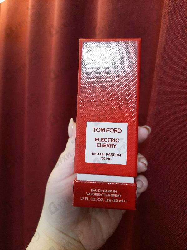 Парфюмерия Tom Ford Electric Cherry