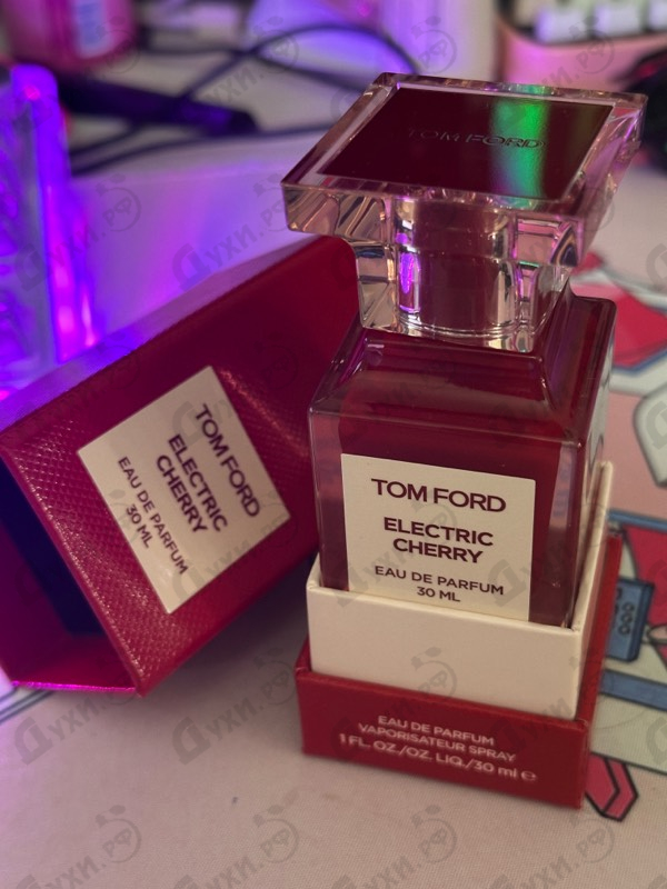 Парфюмерия Tom Ford Electric Cherry