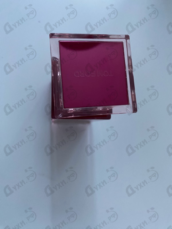 Духи Electric Cherry от Tom Ford