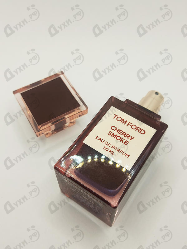 Парфюмерия Cherry Smoke от Tom Ford
