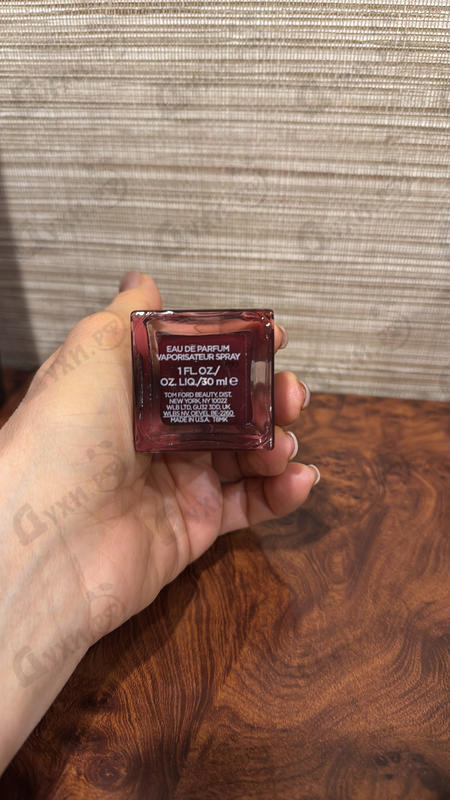 Духи Cherry Smoke от Tom Ford