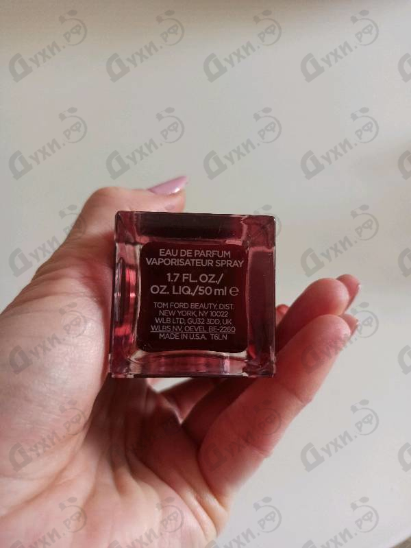 Духи Cherry Smoke от Tom Ford