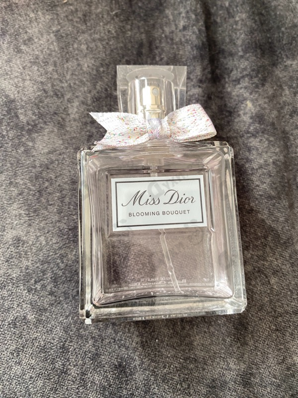 Парфюмерия Christian Dior Miss Dior Blooming Bouquet (2023)