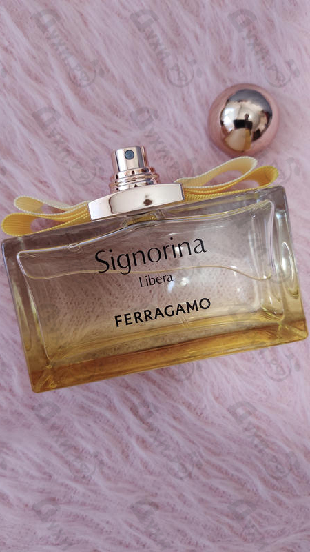 Парфюмерия Signorina Libera от Salvatore Ferragamo