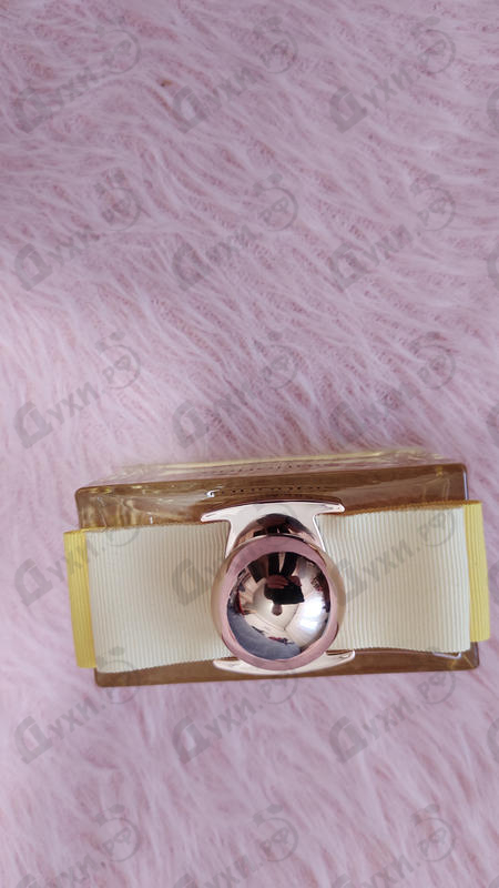 Парфюмерия Signorina Libera от Salvatore Ferragamo