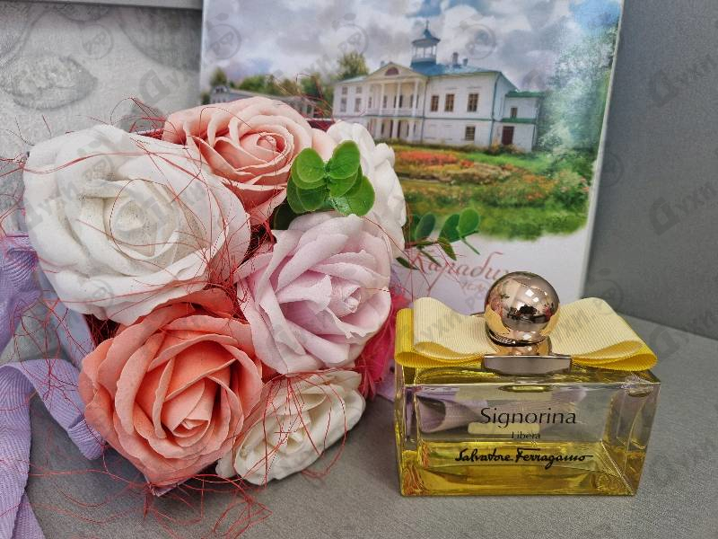 Духи Signorina Libera от Salvatore Ferragamo