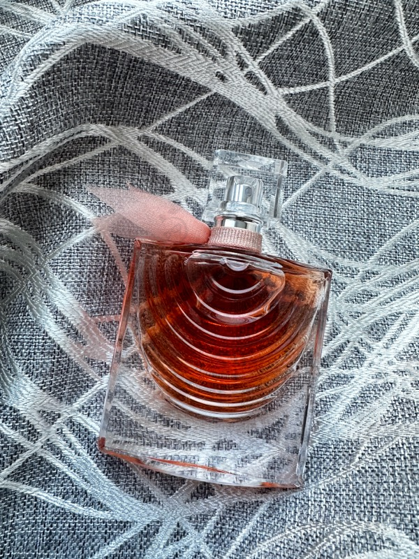 Духи La Vie Est Belle Iris Absolu от Lancome