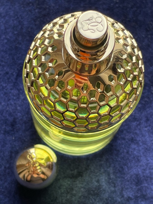Купить Aqua Allegoria Forte Nerolia Vetiver от Guerlain