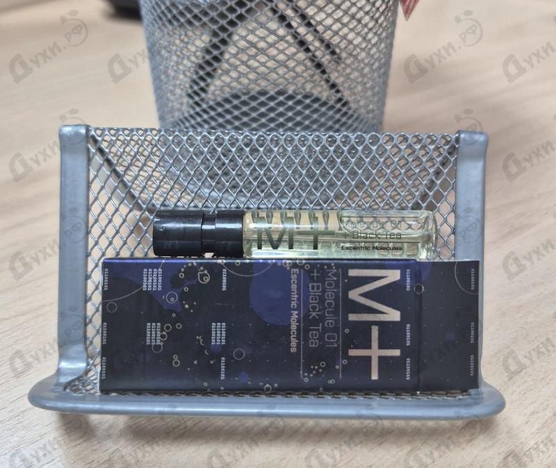 Парфюмерия Molecule 01 + Black Tea от Escentric Molecules