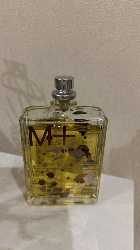 Купить Molecule 01 + Black Tea от Escentric Molecules