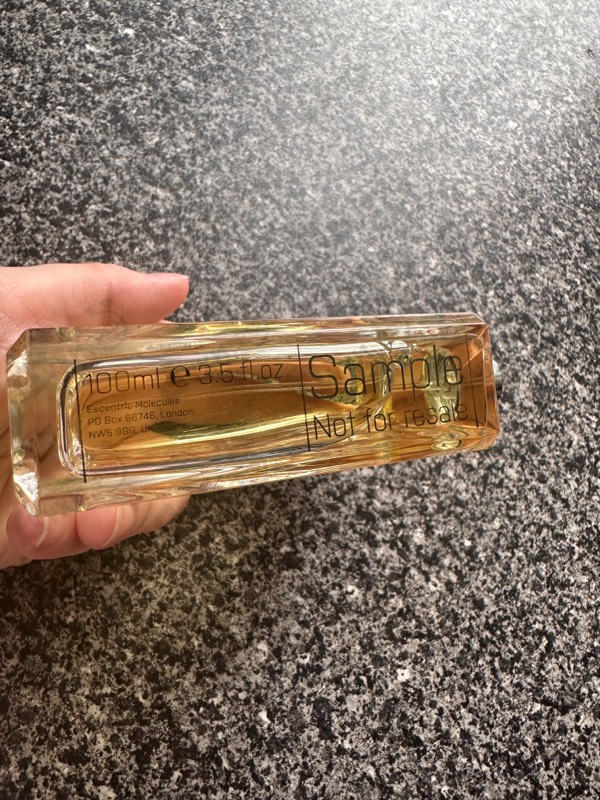 Парфюмерия Escentric Molecules Molecule 01 + Guaiac Wood