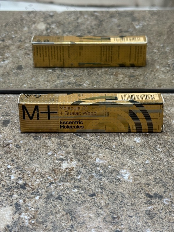Парфюмерия Escentric Molecules Molecule 01 + Guaiac Wood