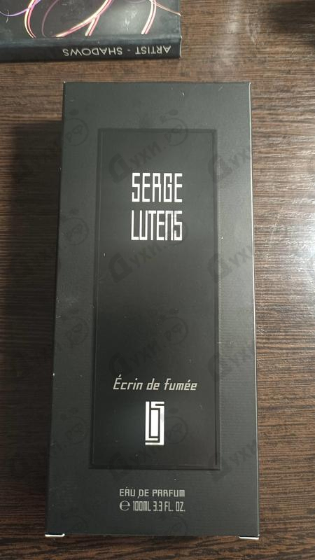 Духи Ecrin De Fumee от Serge Lutens