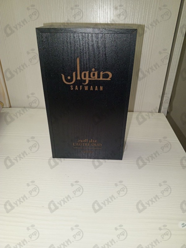 Парфюмерия Safwaan L'Autre Oud от Lattafa Perfumes