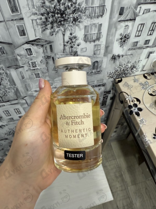 Купить Abercrombie & Fitch Authentic Moment