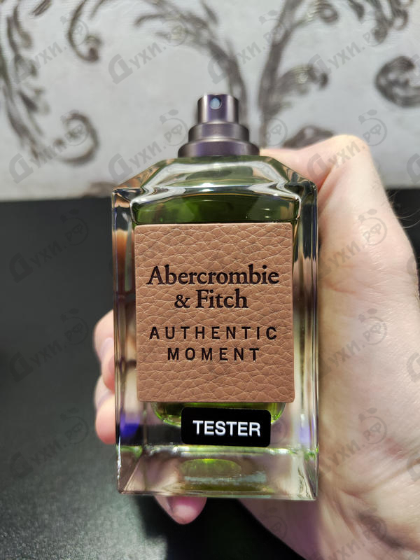 Парфюмерия Abercrombie & Fitch Authentic Moment
