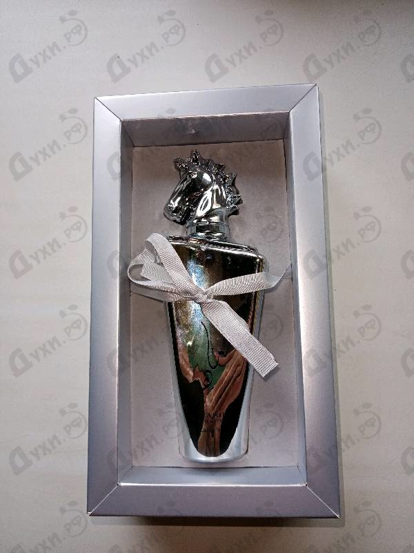 Парфюмерия Maahir Legacy от Lattafa Perfumes