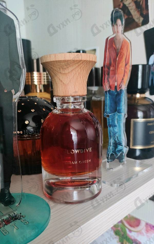 Духи Slowdive от Hiram Green