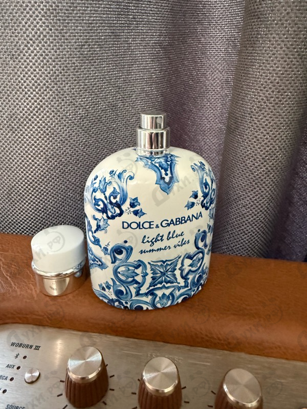 Духи Light Blue Summer Vibes от Dolce & Gabbana