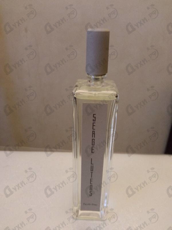 Духи Parole D'Eau от Serge Lutens