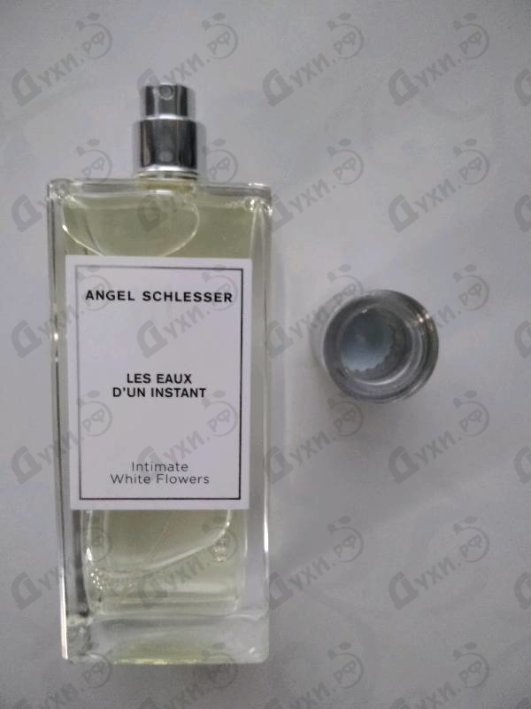 Духи Intimate White Flowers от Angel Schlesser