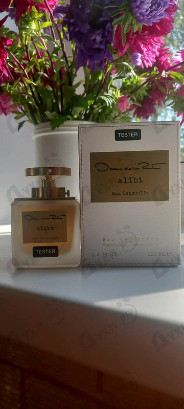 Духи Alibi Eau Sensuelle от Oscar De La Renta