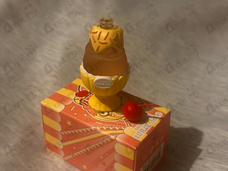 Отзыв Anna Sui Mellow Yellow