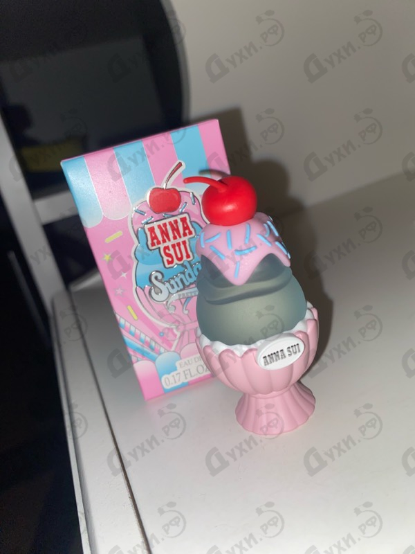 Духи Pretty Pink от Anna Sui