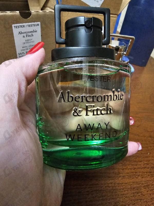 Духи Away Weekend от Abercrombie & Fitch