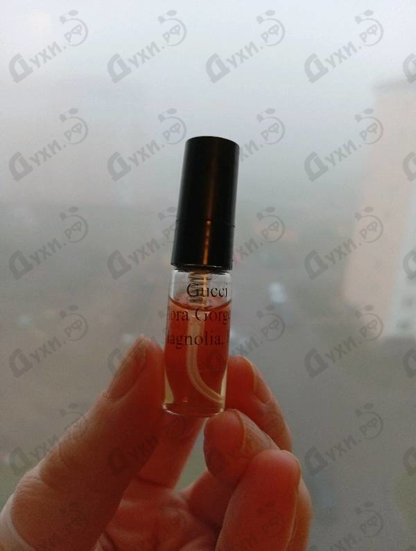 Парфюмерия Gucci Flora Gorgeous Magnolia