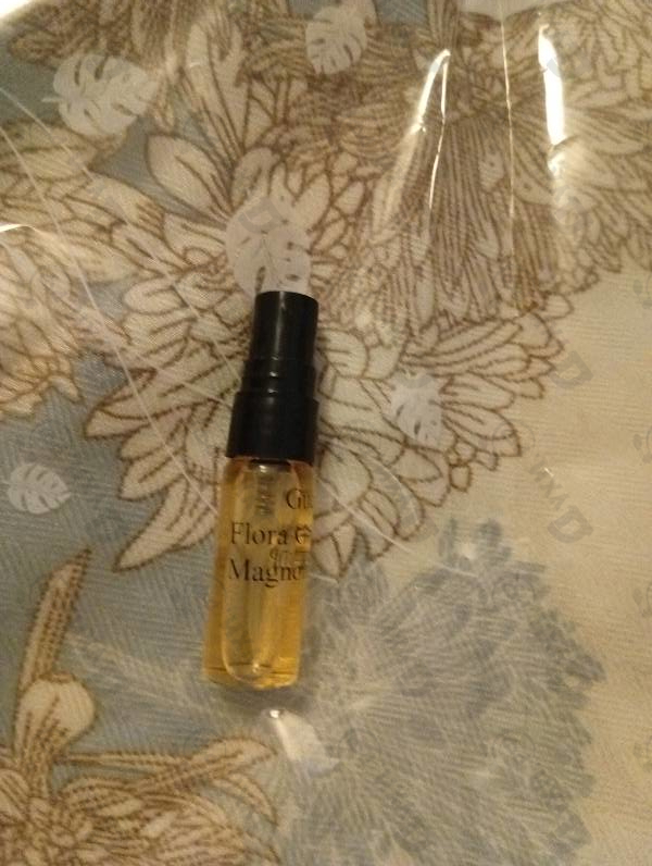 Купить Flora Gorgeous Magnolia от Gucci