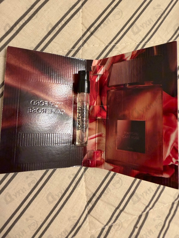 Купить Cafe Rose (2023) от Tom Ford