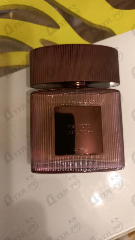 Духи Cafe Rose (2023) от Tom Ford